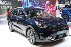 起亚Niro极睿今晚上市 百公里油耗4.2L