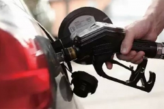 你觉得加油很简单？为了安全需要注意什么呢？