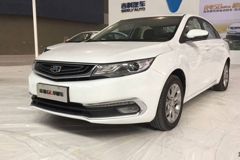 帝豪GL混动版路试谍照曝光 油耗仅4.9升