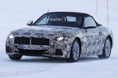 宝马Z5路试谍照曝光 尾部造型接近量产