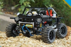 四轮转向的奥秘-Hurricane