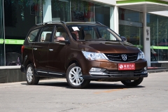 宝骏730自动挡车型谍照 年内将正式上市