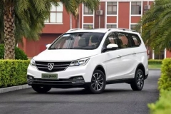 花20万买奥德赛 7座大空间的话国产6万多就能买到了