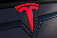 特斯拉不再只是一家“汽车”公司