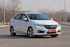 《选车晚九点》回顾 锋范/启悦怎么选