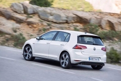 情人节到了，送给你女朋友这几款车可好？