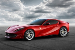 V12的荣耀 法拉利812 Superfast三月首发