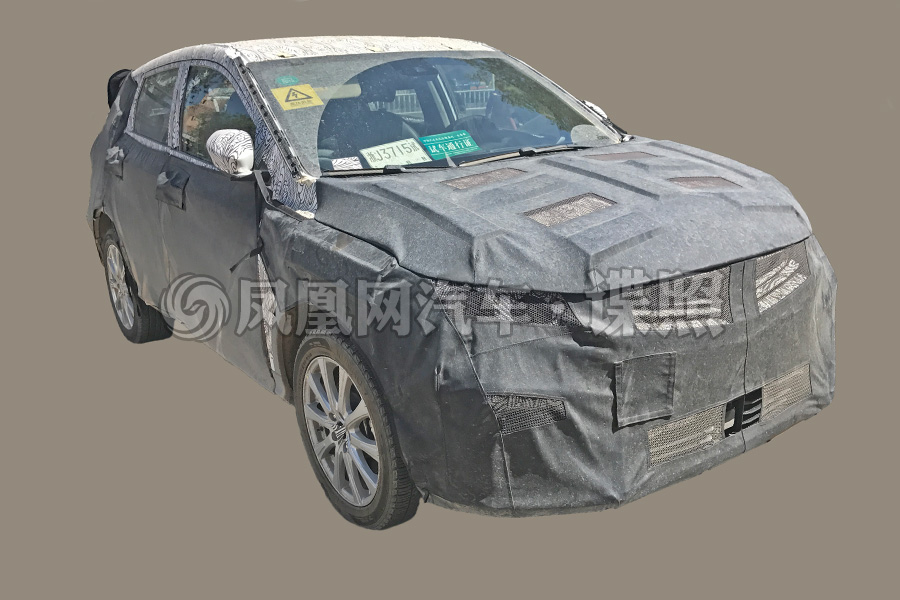吉利SX11插电混动车曝光 明年3季度上市