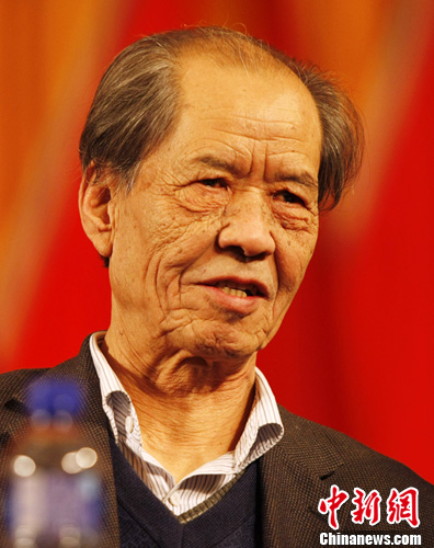 资料图:陈忠实 中新社发 刘关关 摄