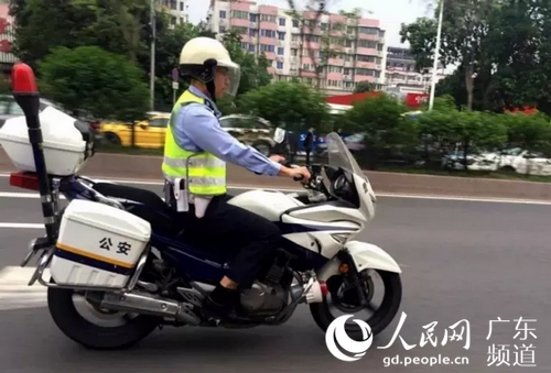 【图】 五一 路上的平安使者 广州交警两日出警
