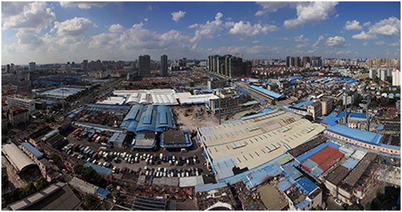 原来的曹杨路水果市场（普陀区委宣传部提供）