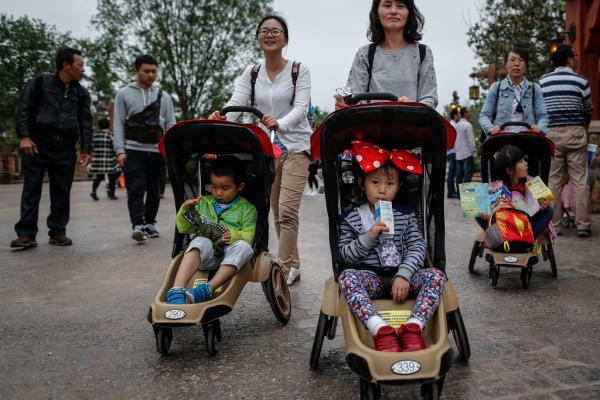 上海迪士尼:不是富人乐园,周边3小时车程游客