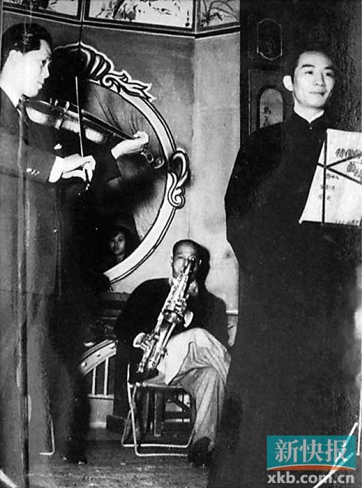 ■何非凡上世纪50年代在歌坛演唱《情僧偷到潇湘馆》,有小提琴和昔士风伴奏。