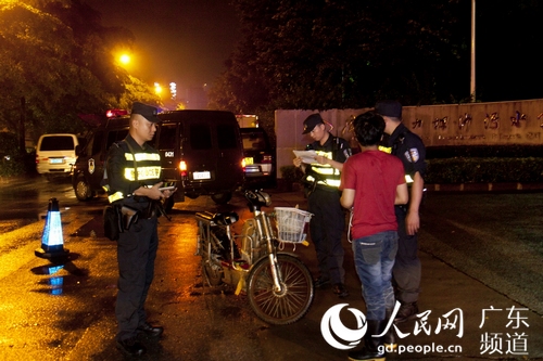广州佛山两地警方开展联合清查整治行动。 广州市公安局供图