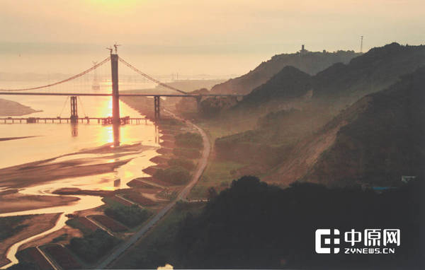 水墨黄河岸 |孙建伟