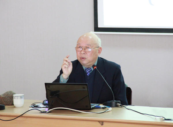 如何摆脱家庭教育困境?台湾教育专家何福田为