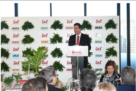 D&X CEO Rick Chapman先生与现场嘉宾分享D&X品牌故事