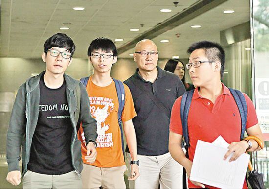 　　从左到右分别是罗冠聪黄之锋陈伟业和黄浩铭(资料图)