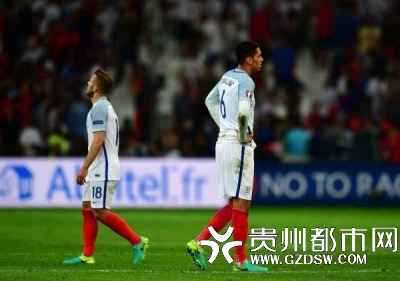 欧洲杯英格兰进球球迷 babee3ec-0eba-4330-8960-9018471c2e05_size83_w400_h281.jpg