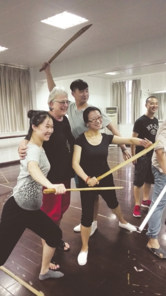 充满浓郁京剧特色的武戏。