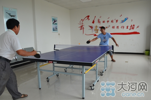 汝州市钟楼办事处闫庄第一书记张红强卯足干劲找突破