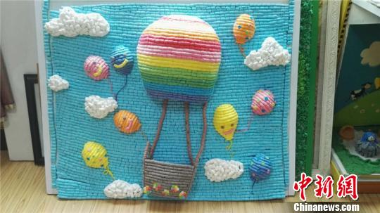 图为宁波市镇海欣利工艺品有限公司的玉米DIY产品。　李佳赟 摄