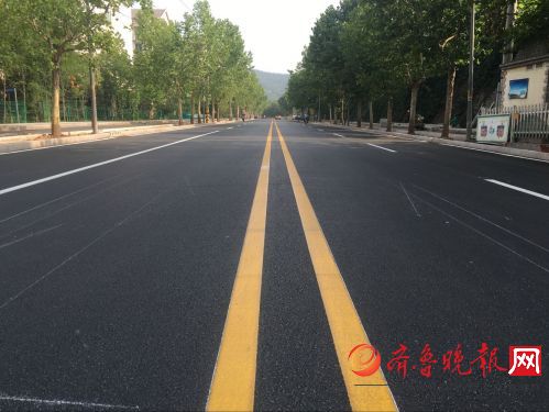 舜世路面层完成
