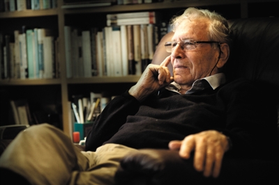 奥兹的文学课 长日将尽，读小说_凤凰资讯