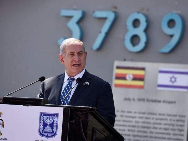 内塔尼亚胡在纪念仪式上发表讲话。（图片来源：新华/路透）