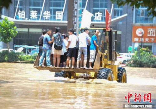 【新闻早餐】过不下去就离？