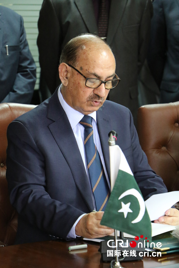 中国援助巴基斯坦真纳墓吊灯维修项目协议签署