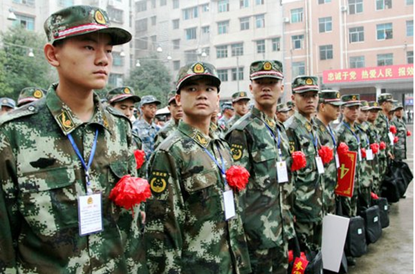 沪征兵工作8月1日展开 优先批准高学历青年