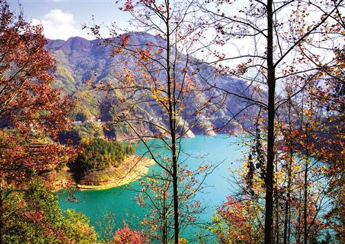 　　重庆巴山湖国家湿地公园