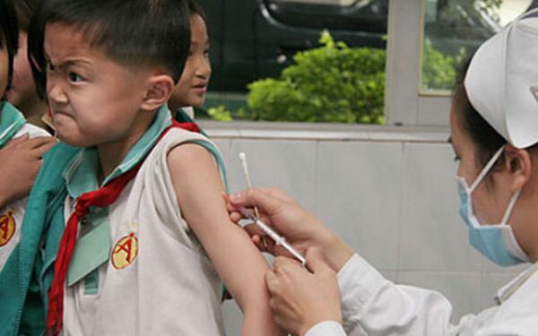 手足口病EV71型疫苗接种 适合6个月到3岁龄以
