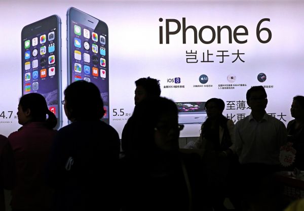 外媒：中国人“手机依赖症”为何远比其他国家厉害