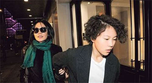 王菲和女儿窦靖童