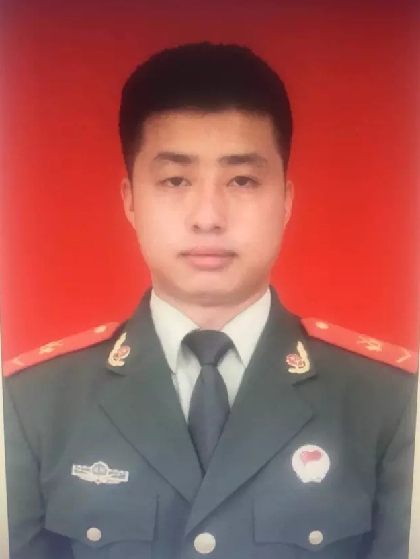 欧阳文健生前照片