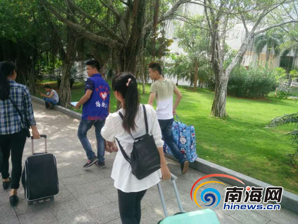 海南大学迎来8400余名新生 新生入学工作顺利