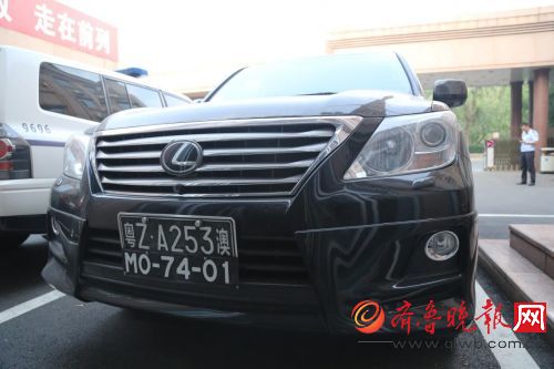 eababb80-0b92-4be1-bf2a-279d4d69205e_size29_w500_h333.jpg