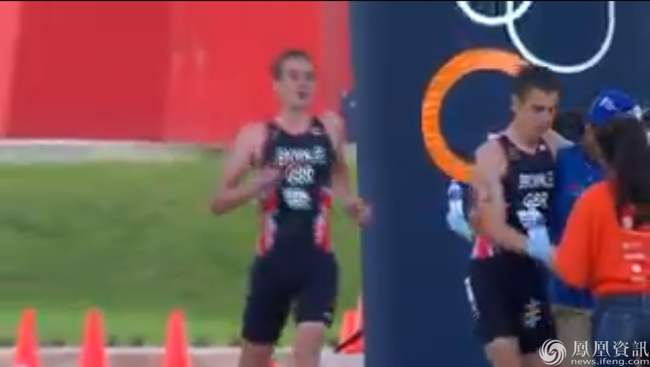 EPA 金银兄弟再成赛场焦点:他接近死亡的一刻