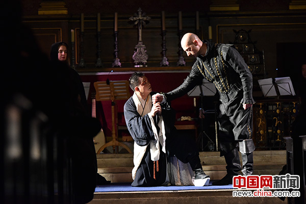 9月22日，中英艺术家共同执导的昆曲《邯郸梦》于伦敦首演。