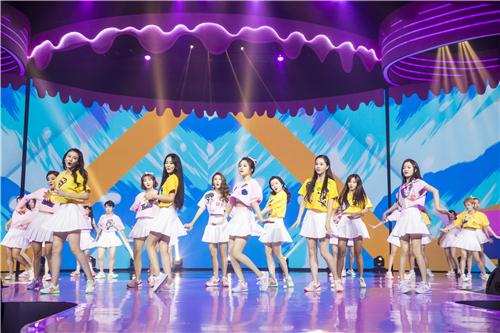 《夏日甜心》巅峰对决 5V5团战角逐未来综艺