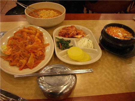 实拍:韩国普通家庭的日常饮食