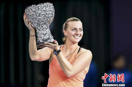 科维托娃首夺珠海WTA超级精英赛冠军