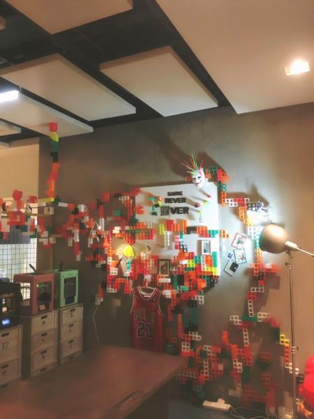 尹文的“俄罗斯方块装置墙”：世界最大3D打印互动装置