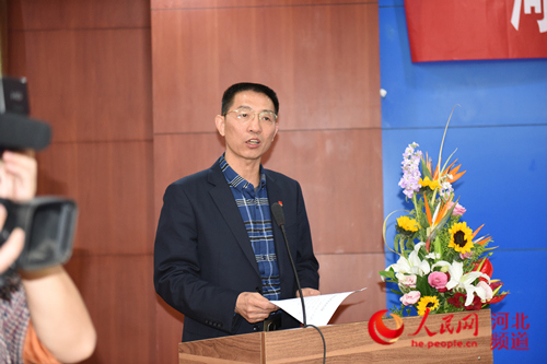 图为河北省体育局副局长李东奇发表主旨演讲。 张梦琪 摄