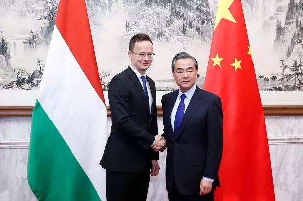 匈牙利成为第一个签署共建“一带一路”政府间文件的欧洲国家