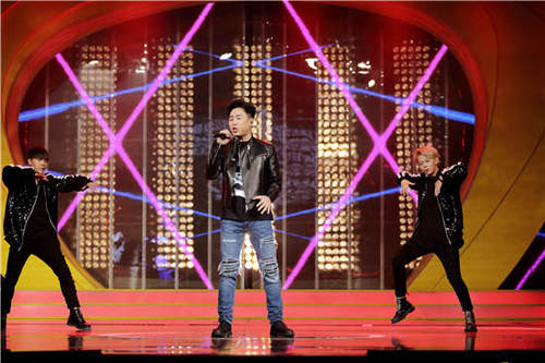 山东卫视《超强音浪》首播获赞 胡彦斌哽咽