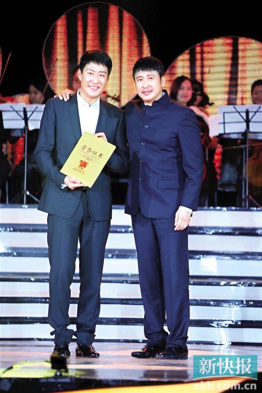 ■于震与张国强