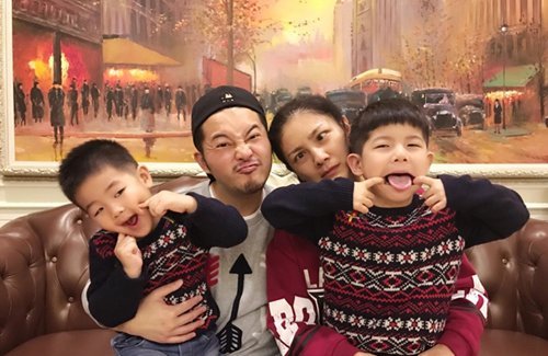 接地气的5个明星家庭，网友:最服跳水皇后郭晶晶